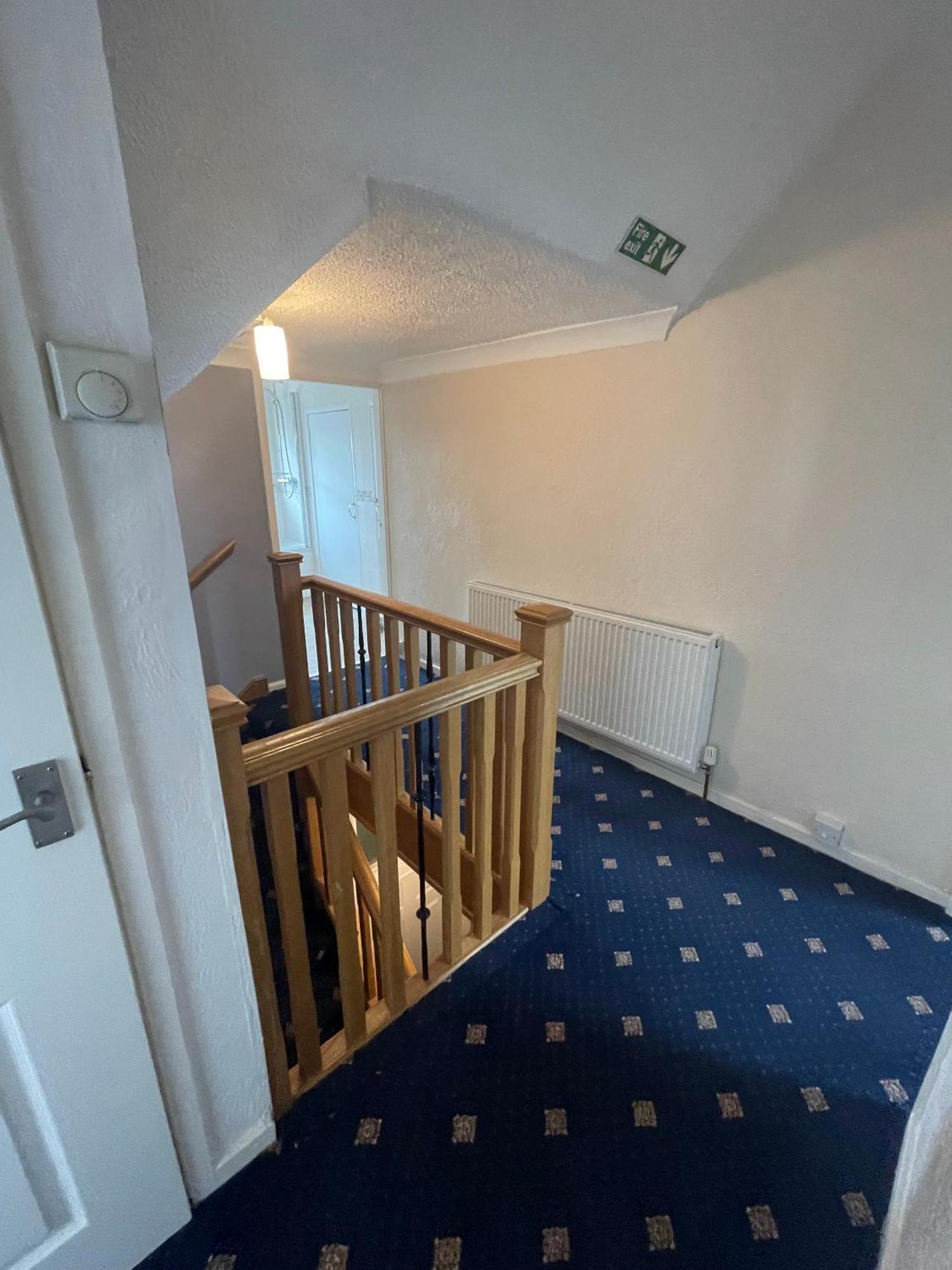 Belle-Vue Apartments Хънстантън Екстериор снимка